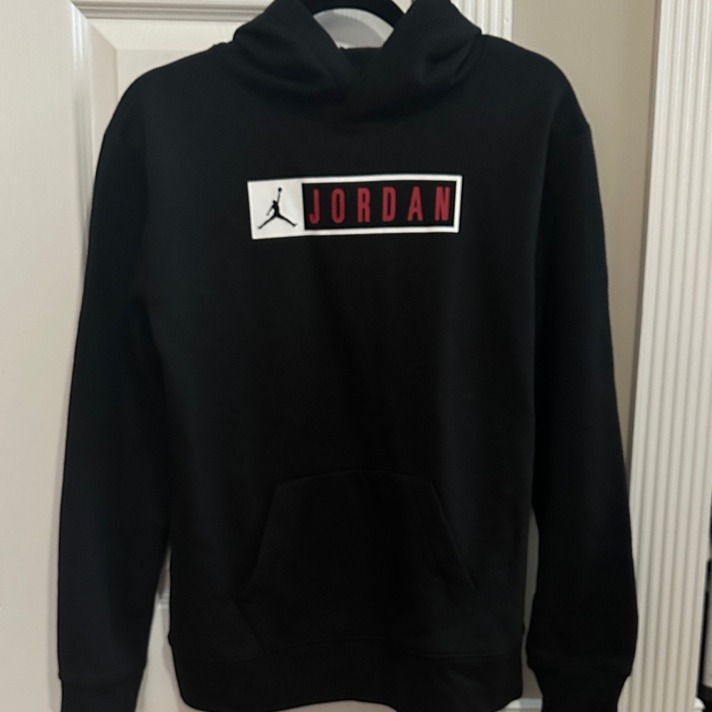 NWT- youth xl Jordan Black Pullover Hoodie